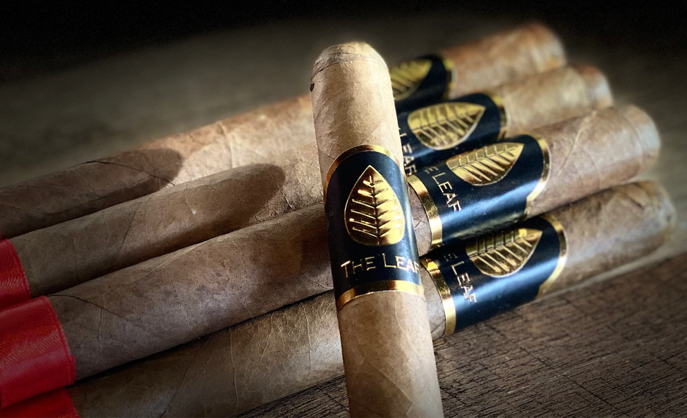 Leaf Maduro - Cigar World 